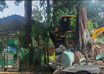 5 Illegal tomb budozed in kashipur