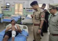 पुलिस टीम द्वारा गिरफ्तार बदमाश