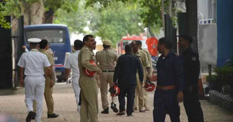 Delhio School bomb threat
