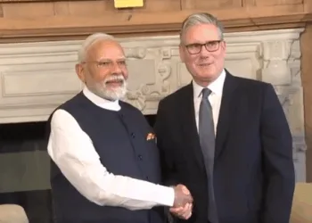 भारत के प्रधानमंत्री नरेंद्र मोदी और ब्रिटिश पीएम कीर स्टार्मर