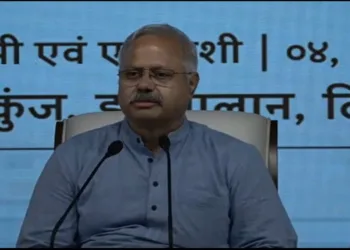 RSS Suni Ambekar debunked Fake news