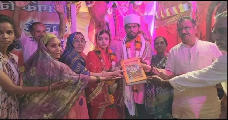 Shifa Adopted sanatan Dharma did Ghar Wapsi