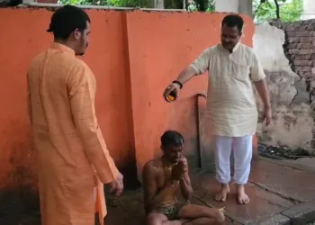 अनीश ने घर वापसी की और नाम रखा कृष्णा