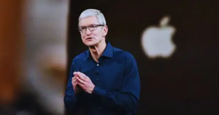 एपल के CEO टिम कुक