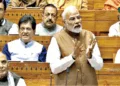लोकसभा में अपना वक्तव्य रखते प्रधानमंत्री नरेन्द्र मोदी