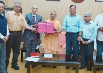 संभल हिंसा मामले में जांच आयोग ने मुख्यमंत्री को 450 पन्नों की रिपोर्ट सौंपी