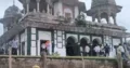 फतेहपुर मंदिर मकबरा विवाद