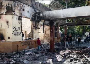 Indoneshia Protest violence