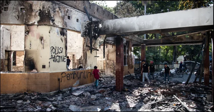 Indoneshia Protest violence
