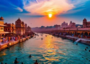 भारत की आत्मा तीर्थों में बसती है