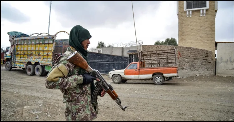 afghanistan pakistan clash