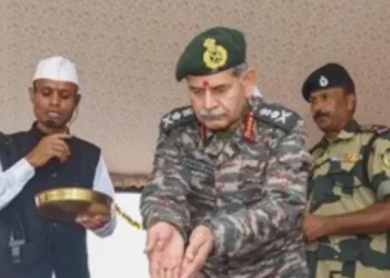 सेना प्रमुख जनरल उपेंद्र द्विवेदी ने पाकिस्तान को चेतावनी दी