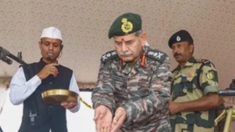 सेना प्रमुख जनरल उपेंद्र द्विवेदी ने पाकिस्तान को चेतावनी दी