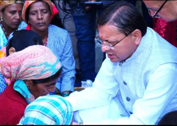 CM Dhami celibrate Diwali