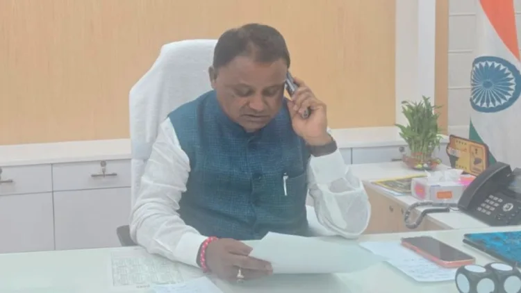 मुख्यमंत्री मोहन चरण माझी
