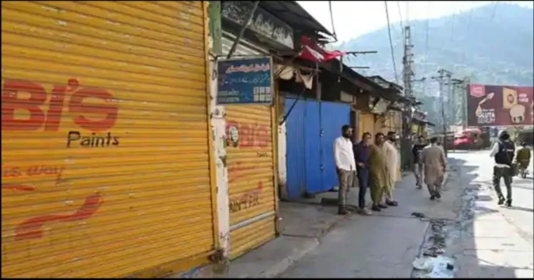 Pakistan Hindu man beaten for eating on dhaba