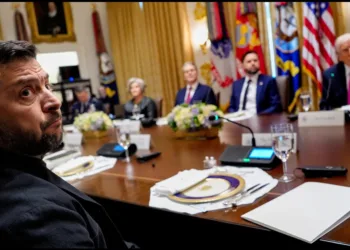 Trump abuses Zelensky in cloased door meeting