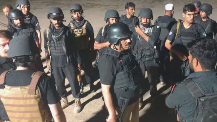 टीटीपी आतंकवादियों ने पुलिस प्रशिक्षण स्कूल पर हमला किया