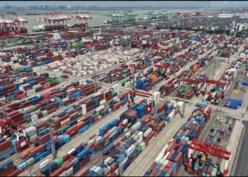 US senate vote for trade war