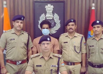 आरोपी पुलिस की गिरफ्त में