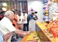 वाल्मीकि जी की आरती करते श्री मोहनराव भागवत