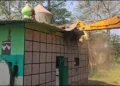 Haridwar Illegal tomb demolished