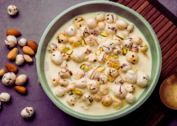 Milk and Makhana Benefits