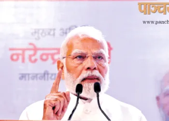 कार्यक्रम को संबोधित करते हुए प्रधानमंत्री श्री नरेन्द्र मोदी