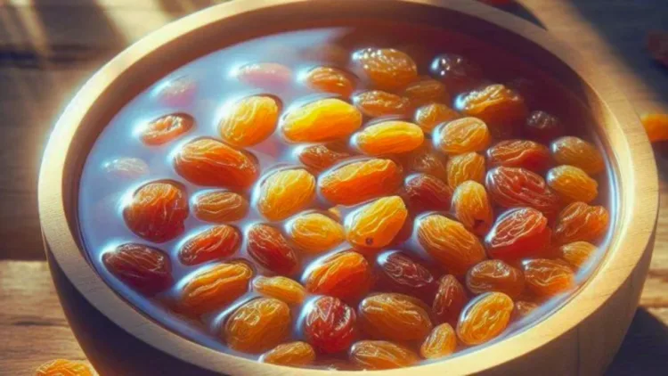 soaked raisins benefits