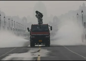 Delhi Air pollution AQI poor