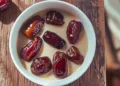 khajoor milk benefits