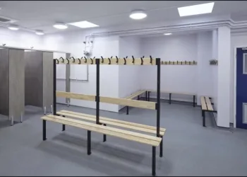 UK Mixed changing rooms