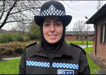 UK Police Magnetic Hijab