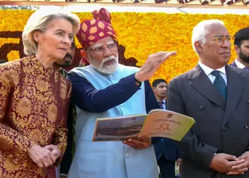प्रधानमंत्री नरेन्द्र मोदी के साथ यूरोपीय संघ की अध्यक्ष उर्सुला और यूरोपीय परिषद के अध्यक्ष अंतोनियो कोस्टा