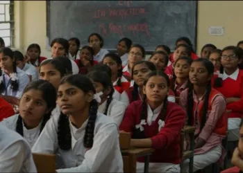 Chhattisgarh Student cut there hand