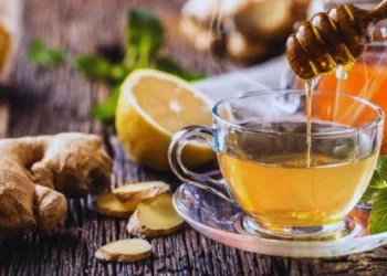 Honey water benefits