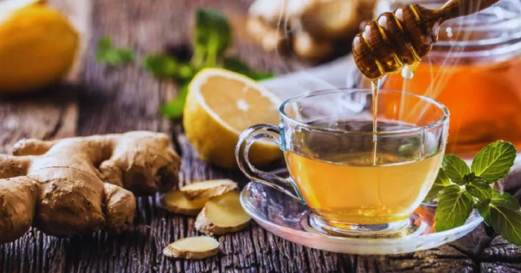 Honey water benefits