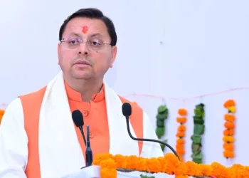 चंपावत में आयोजित कार्यक्रम में मुख्यमंत्री पुष्कर सिंह धामी