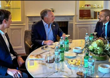 Oman FM hit at US for Iran