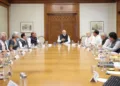 उच्चस्तरीय बैठक की अध्यक्षता करते प्रधानमंत्री नरेंद्र मोदी
