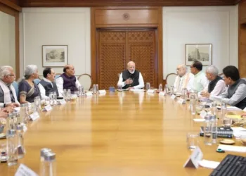 उच्चस्तरीय बैठक की अध्यक्षता करते प्रधानमंत्री नरेंद्र मोदी
