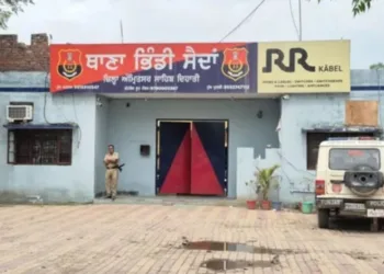 पंजाब में पुलिस स्टेशन के बाहर हमला