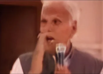 SP Leader commented on Lord Ram and Kaushalya