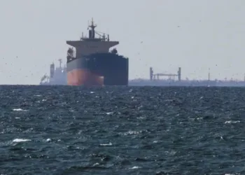 अमेरिका ने 16 ईरानी जहाज़ों को नष्ट कर दिया