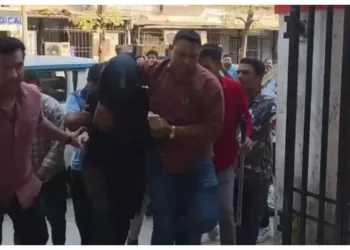 हिंदू गार्ड्स को धर्म पूछकर चाकू मारने वाला आरोपी जुबैर