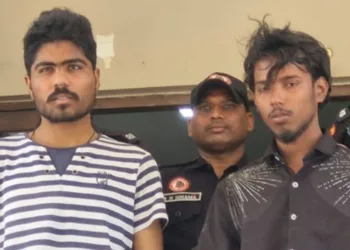 पुलिस की गिरफ्त में आरोपी