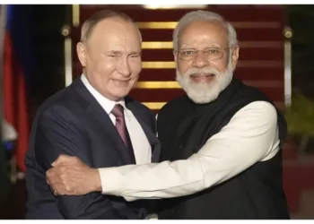 रूस के राष्ट्रपति व्लादिमीर पुतिन और भारत के प्रधानमंत्री नरेंद्र मोदी
