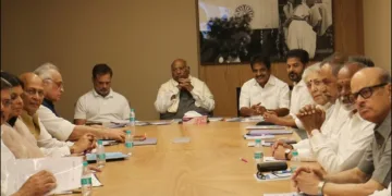 Nari shakti Vandan congress double standered