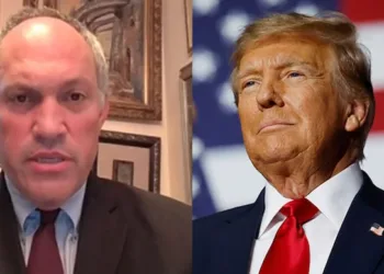 रूबिन और ट्रंप (File Photo)