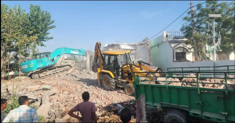 Uttarakhand Buldozer action
